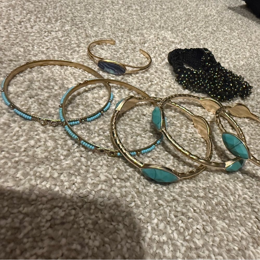 Jewelry Bundle - Picture 6 of 6